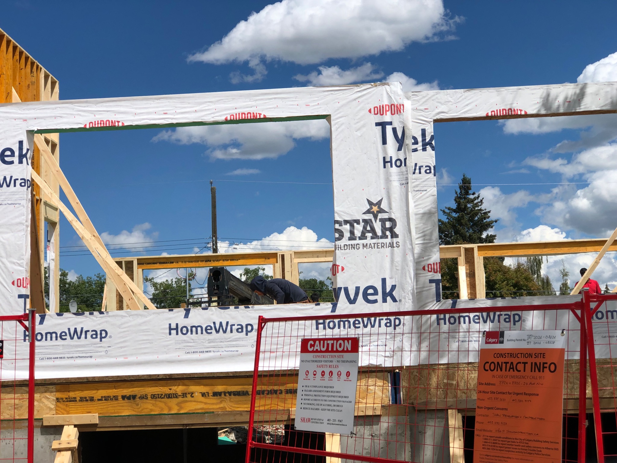 Detailed framing and wrap view